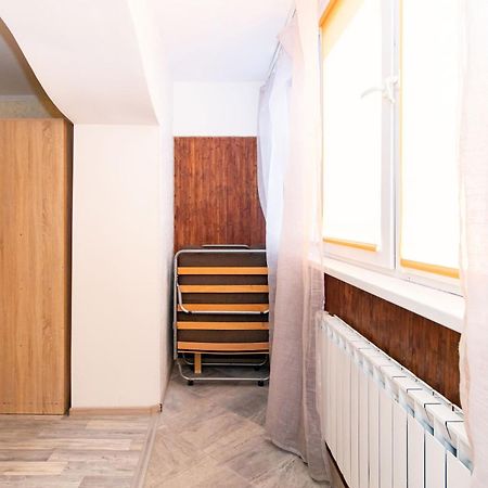 Kvartirkoff Na Obolonskom 40 Kiev Exterior foto